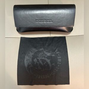 BRAND NEW DIESEL SUNGLASS EYEGLASS SOFT CASE BLACK + CLEANING CLOTH